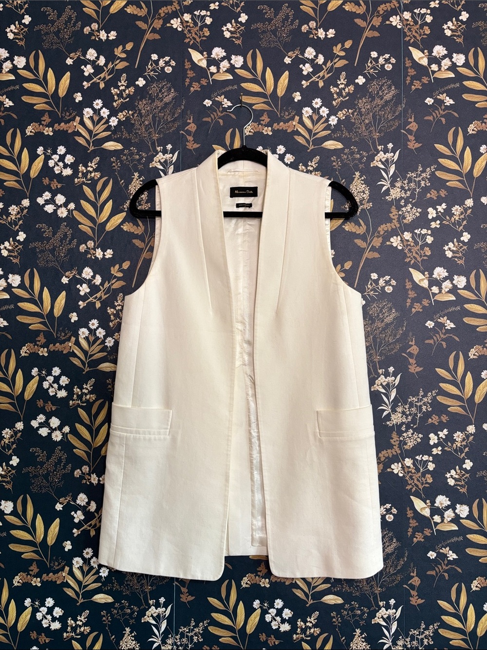 Massimo Dutti Cream Sleeveless Longline Vest Size M -Flawed